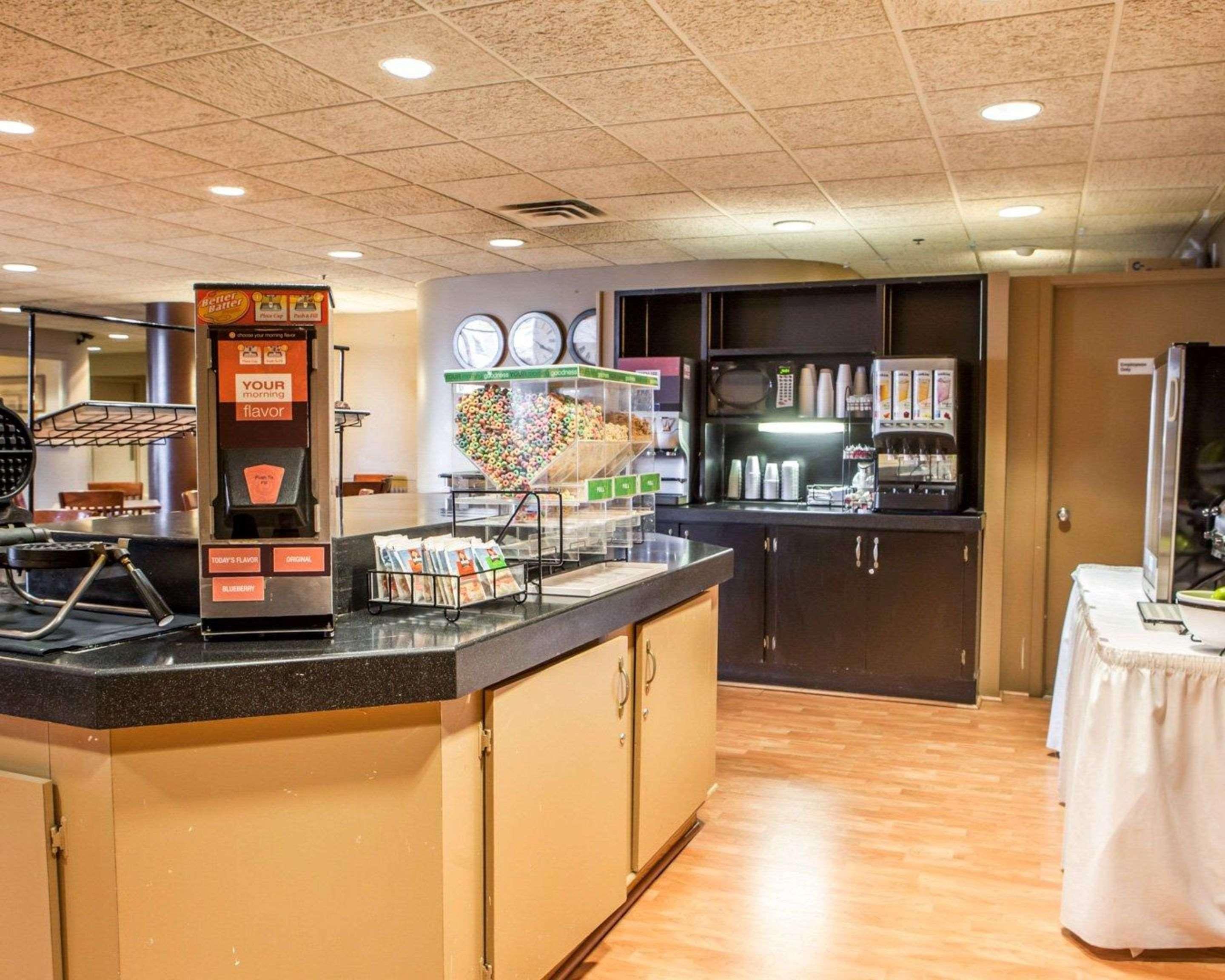 Quality Inn & Suites Orland Park - Chicago Exteriör bild