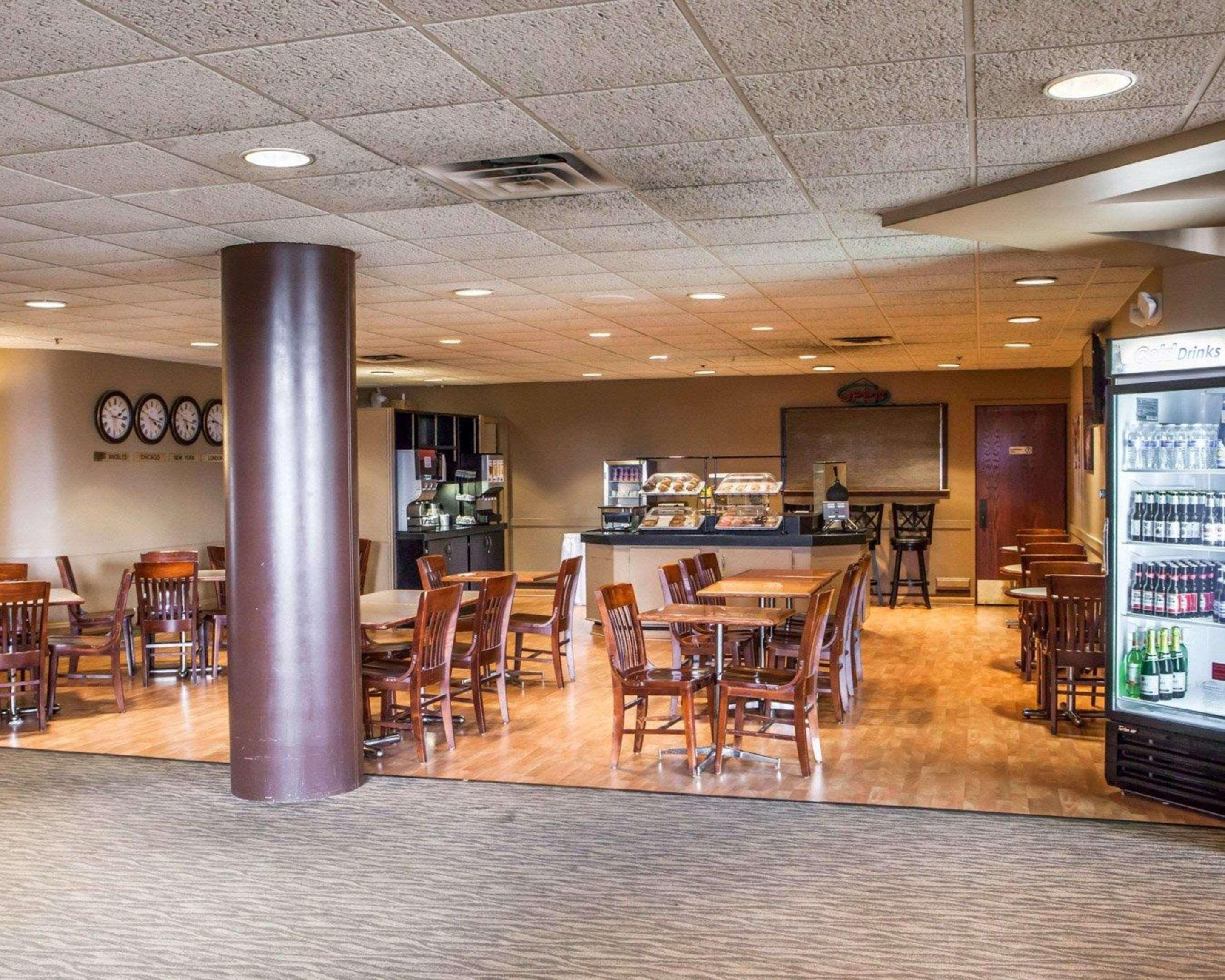Quality Inn & Suites Orland Park - Chicago Exteriör bild