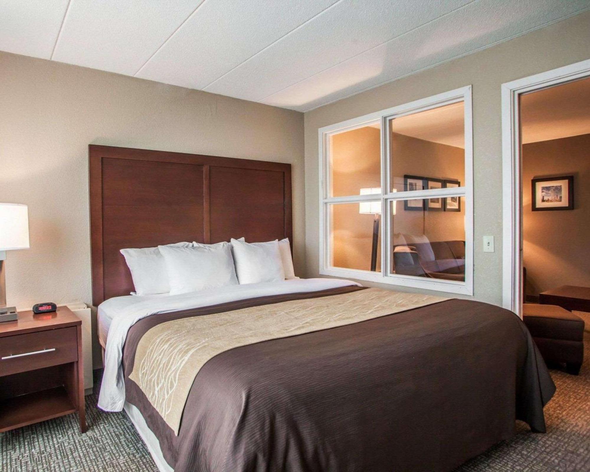 Quality Inn & Suites Orland Park - Chicago Exteriör bild
