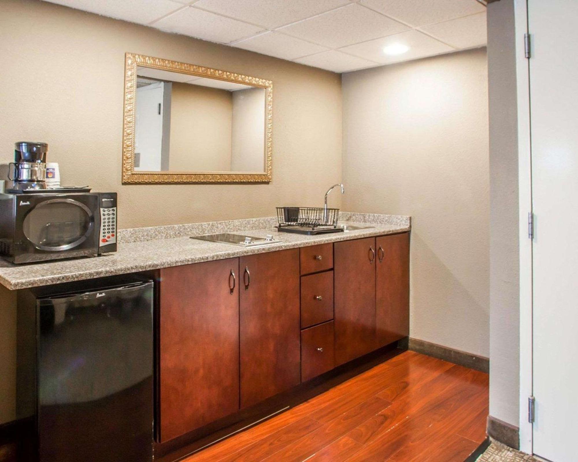 Quality Inn & Suites Orland Park - Chicago Exteriör bild