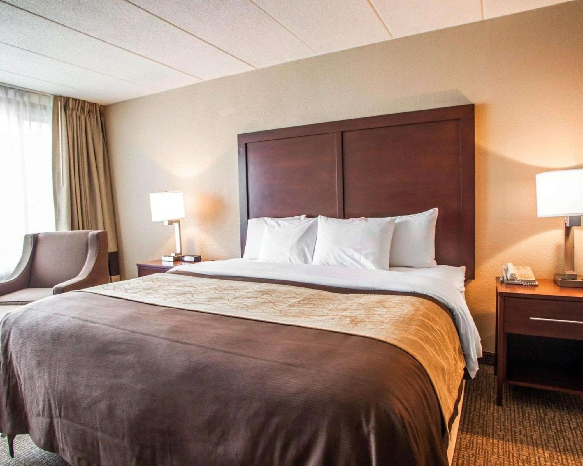 Quality Inn & Suites Orland Park - Chicago Exteriör bild