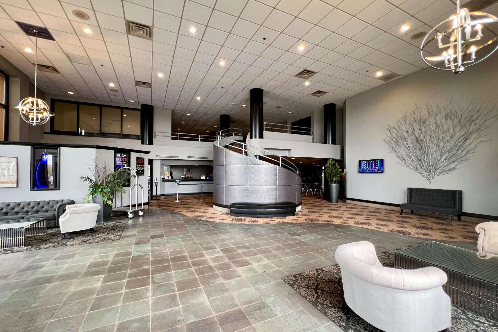 Quality Inn & Suites Orland Park - Chicago Exteriör bild