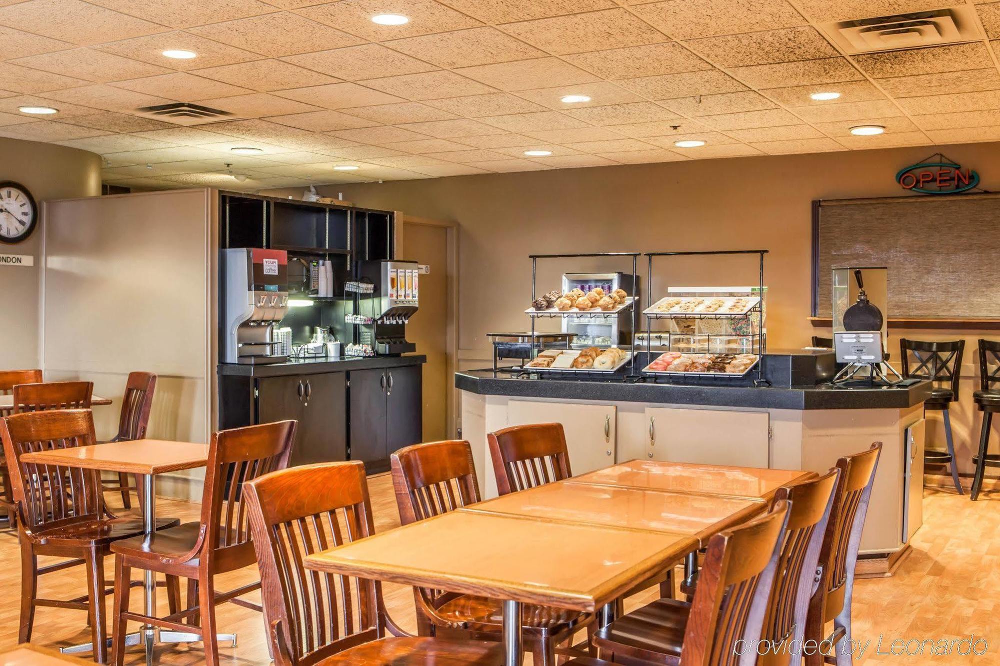 Quality Inn & Suites Orland Park - Chicago Exteriör bild