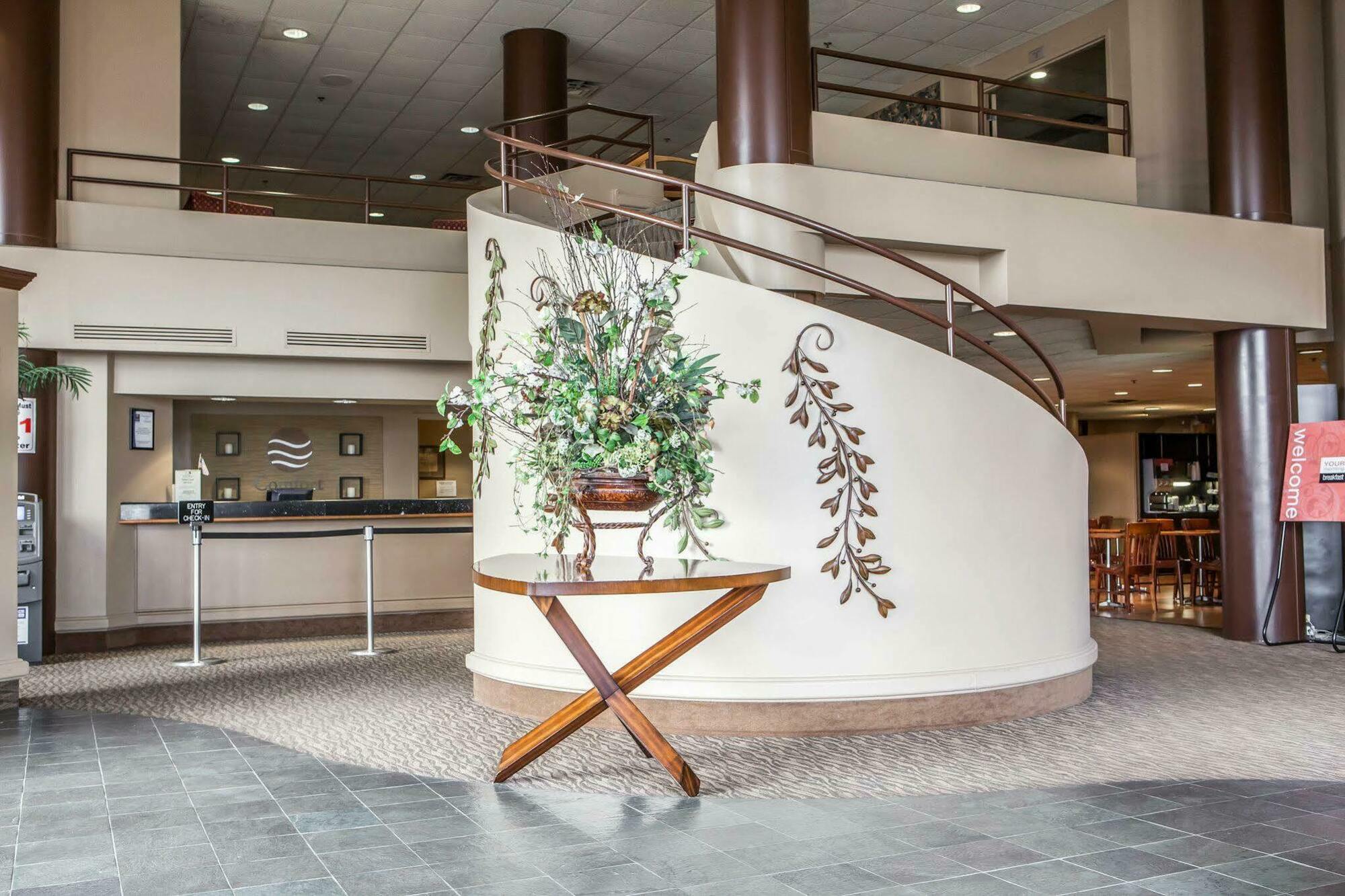Quality Inn & Suites Orland Park - Chicago Exteriör bild